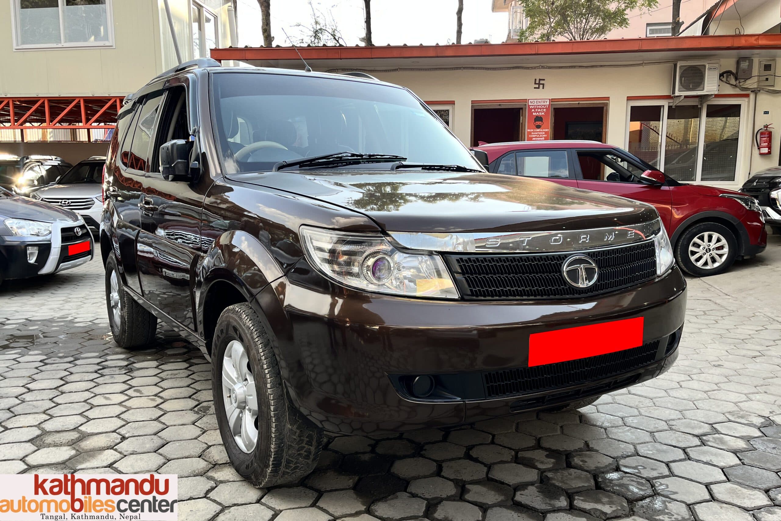 2014 Tata Safari Storme