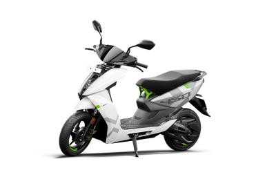 Ather 450X IDC 161 KM Still White