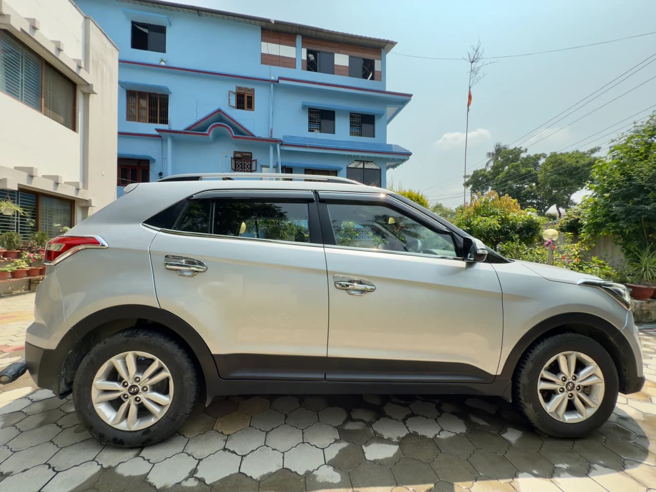 Hyundai Creta SX + (Single Hand)-2