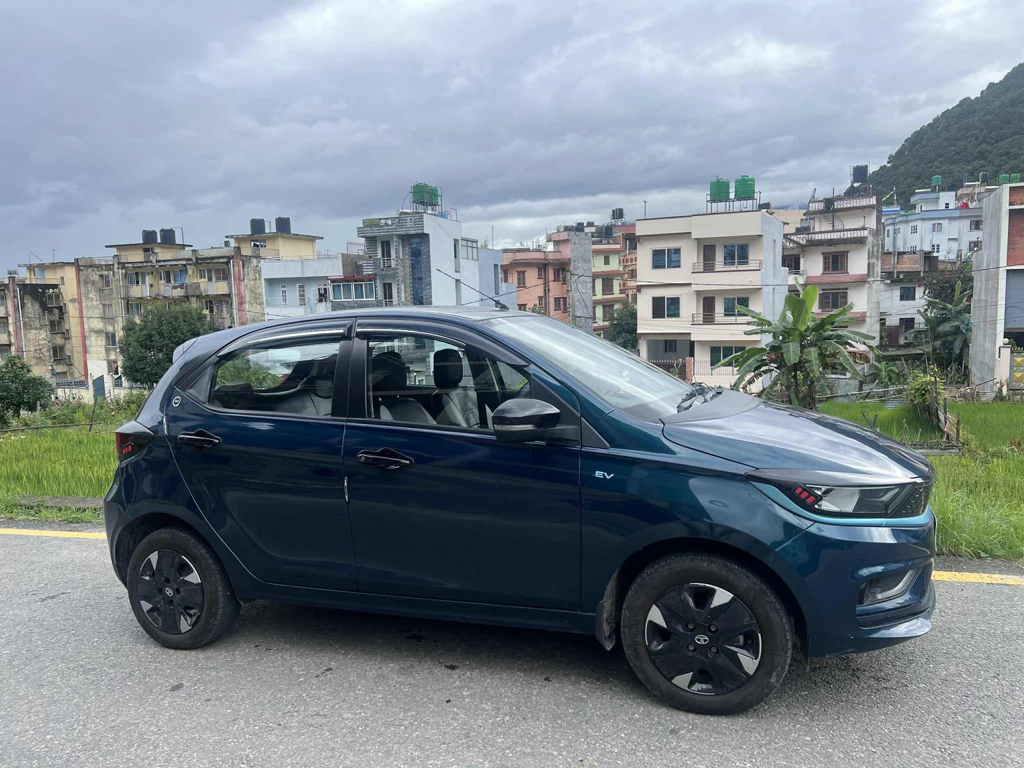 Tata Tiago EV LR XZ+ Tech Lux-3