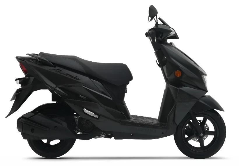 Suzuki Avenis 125 FI Metallic Matte Black / Glass Sparkle Black
