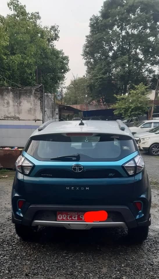 2022 Tata Nexon EV XZ+ Lux-3