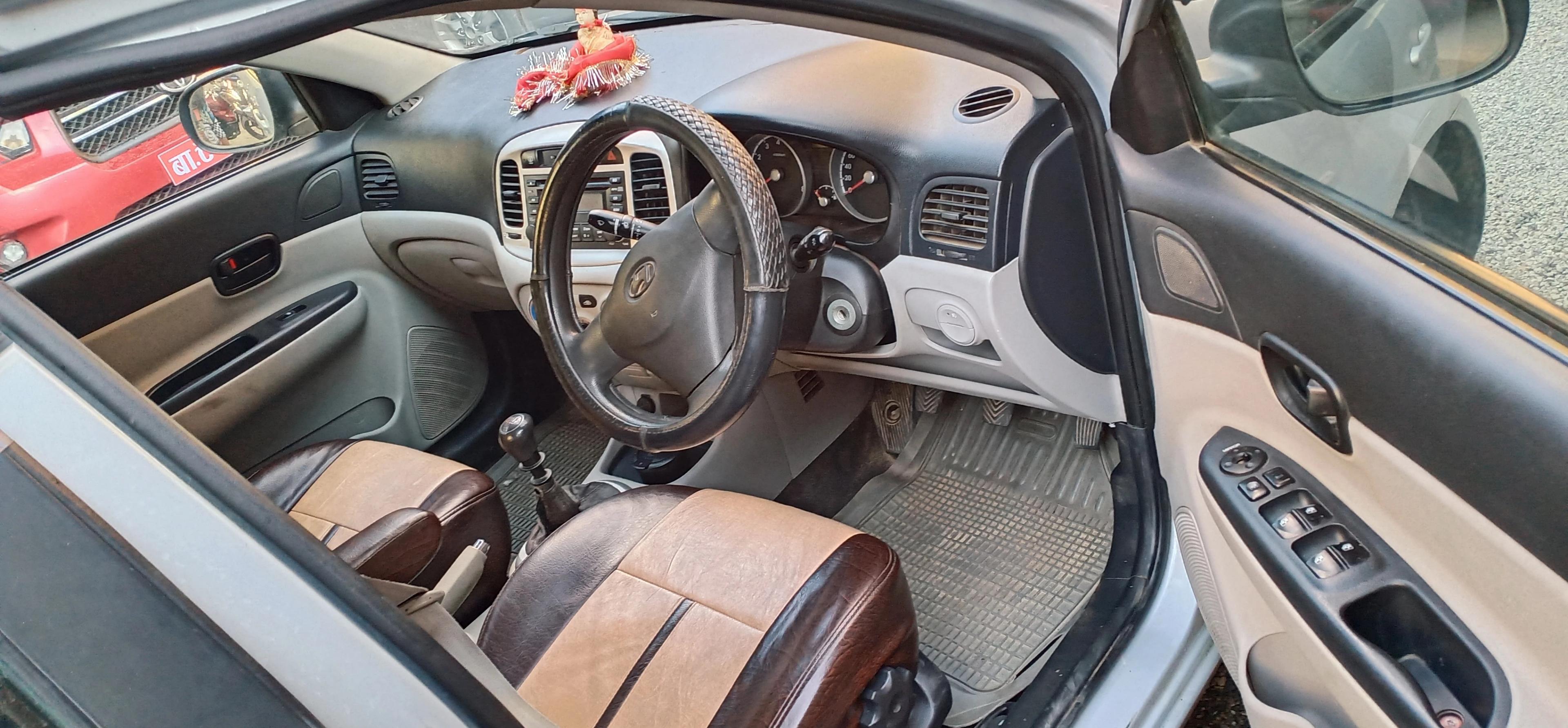 2011 Hyundai Accent-3