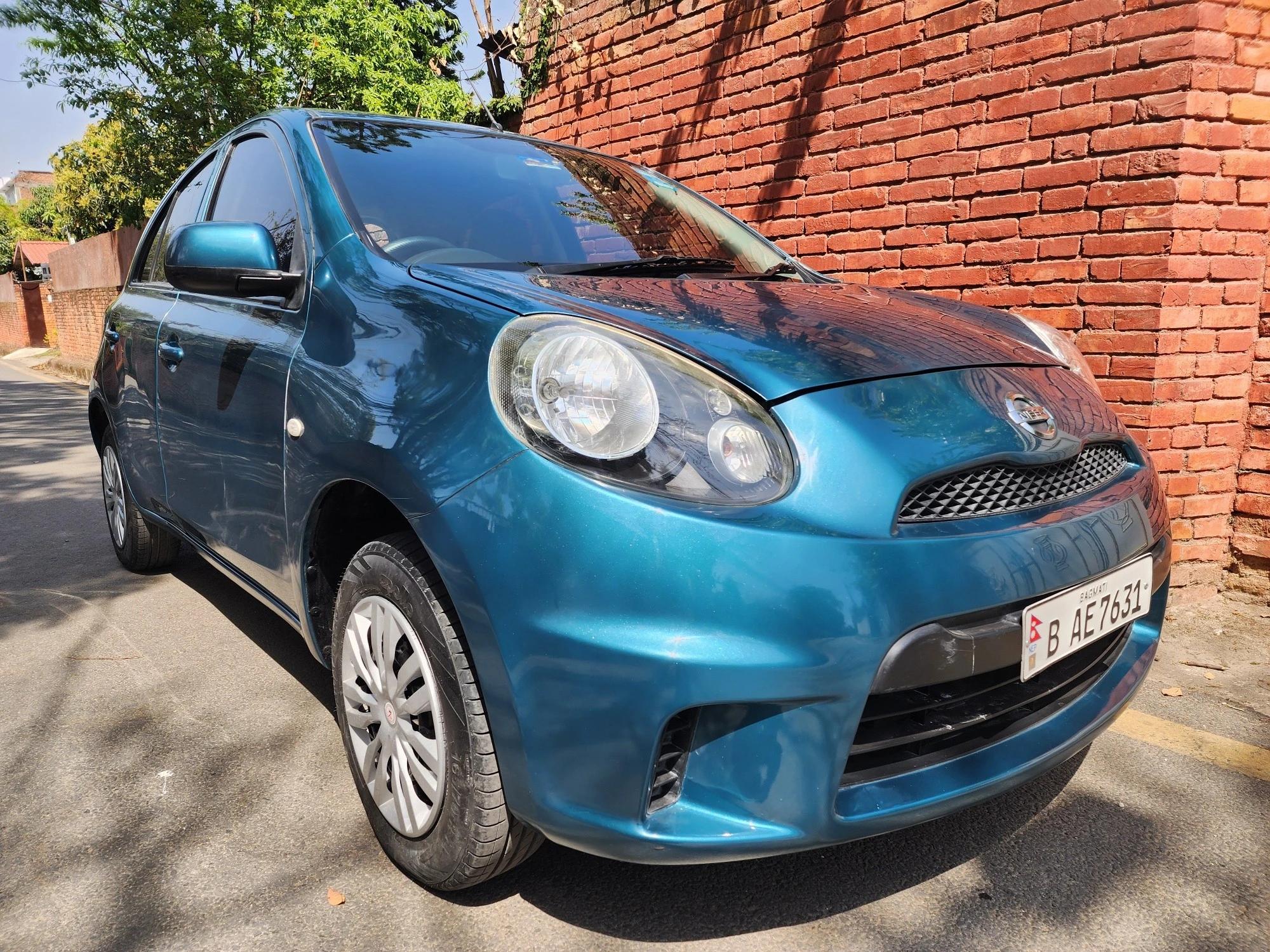 2017 Nissan Micra Active XV-1