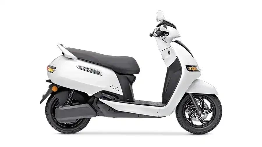 TVS iQube 3.0 Pearl White-2