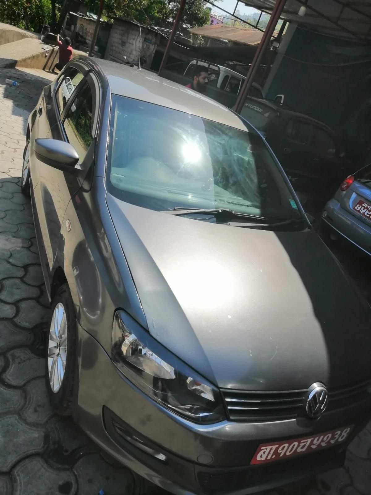 2013 Volkswagen Polo-1