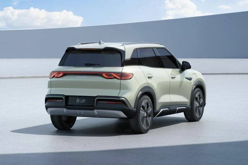 BYD Atto 2-3