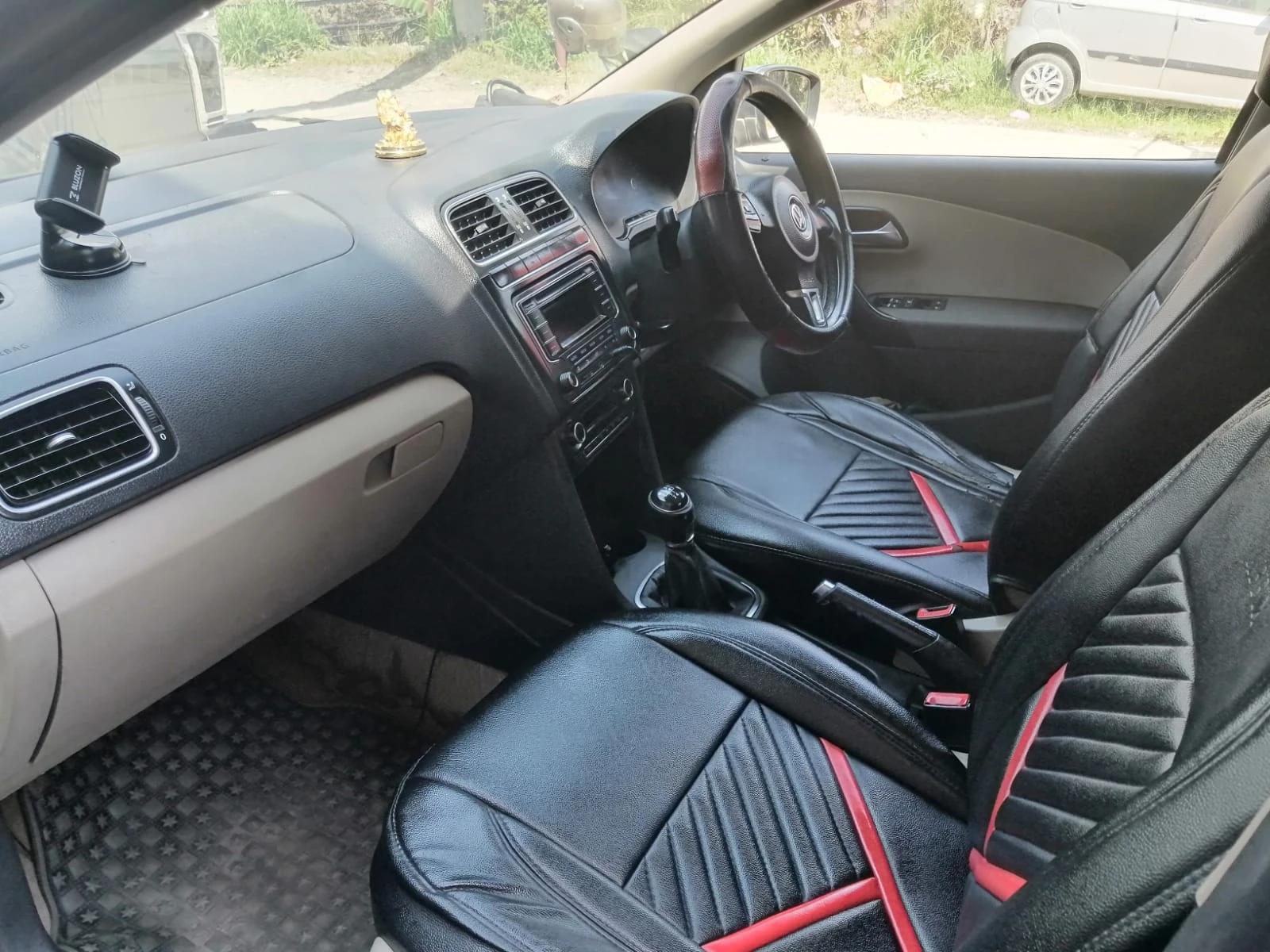 2013 Volkswagen Polo-3