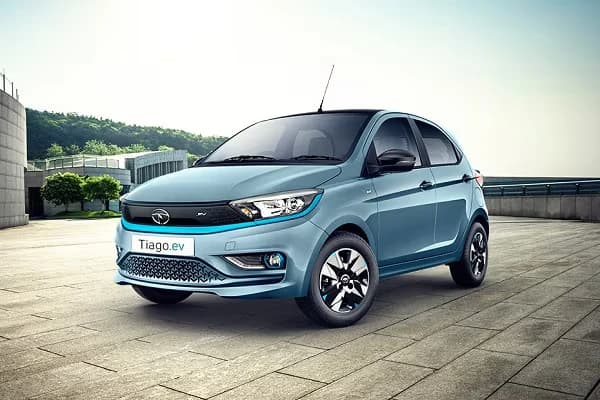 TATA Tiago EV XT-2