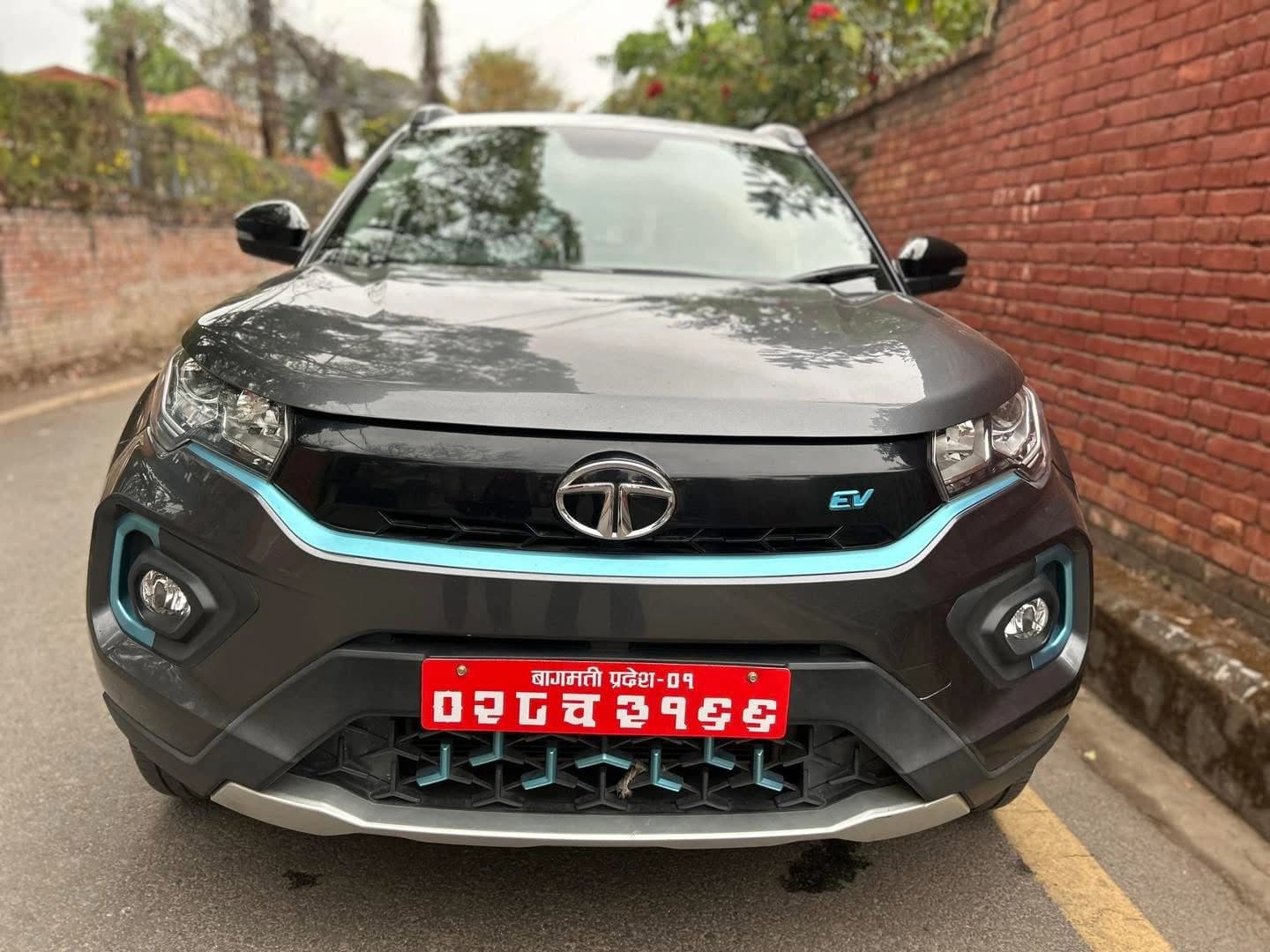 2023 Tata Nexon XZ+ Lux