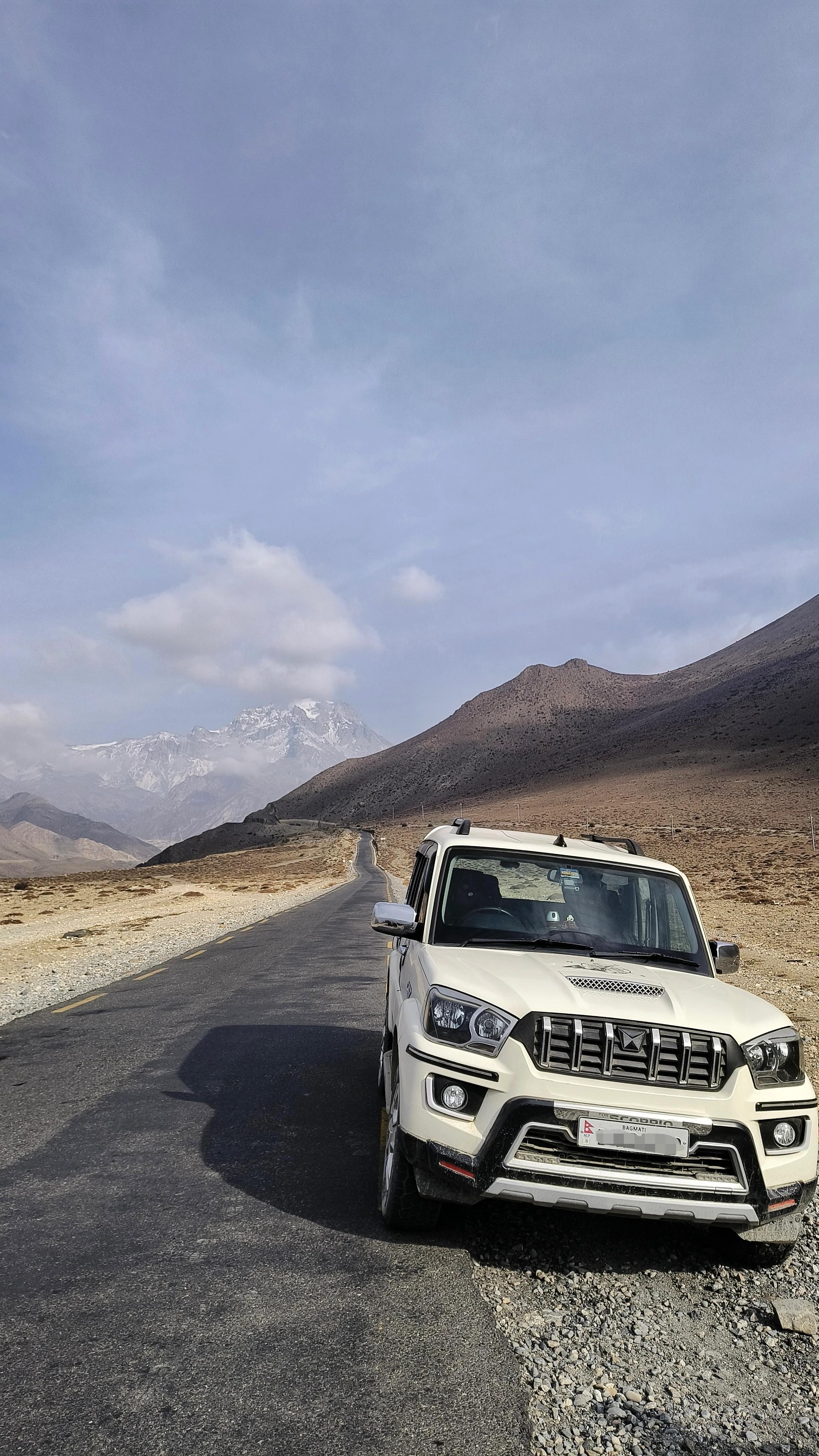 Mahindra Scorpio S5 4WD-2