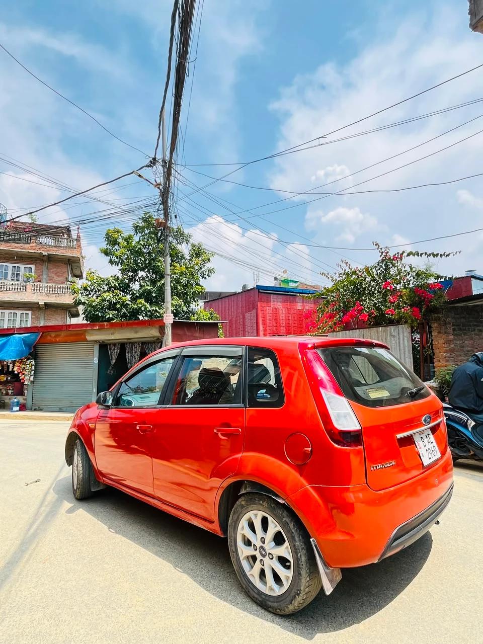Ford Figo 2014-3