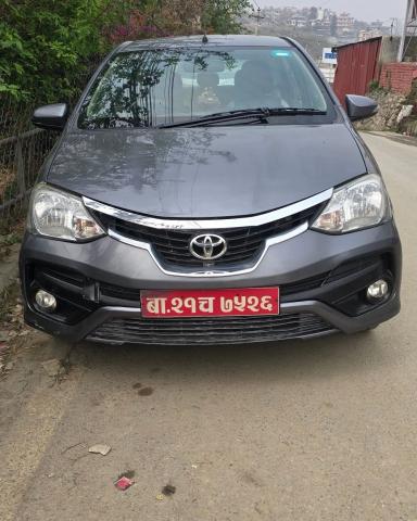 2018 TOYOTA ETIOS  V