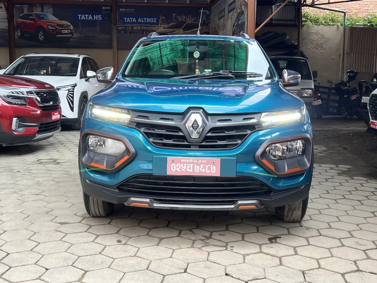 Kwid climber 2021 model fresh condition-3