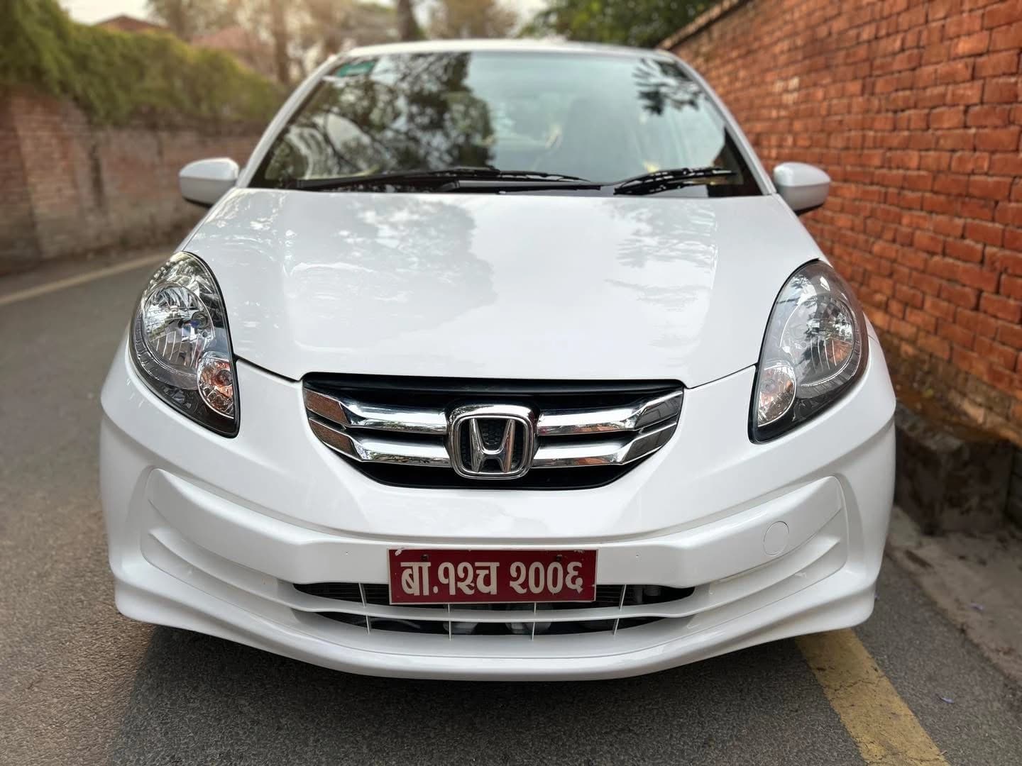 2014 Honda Amaze SMT