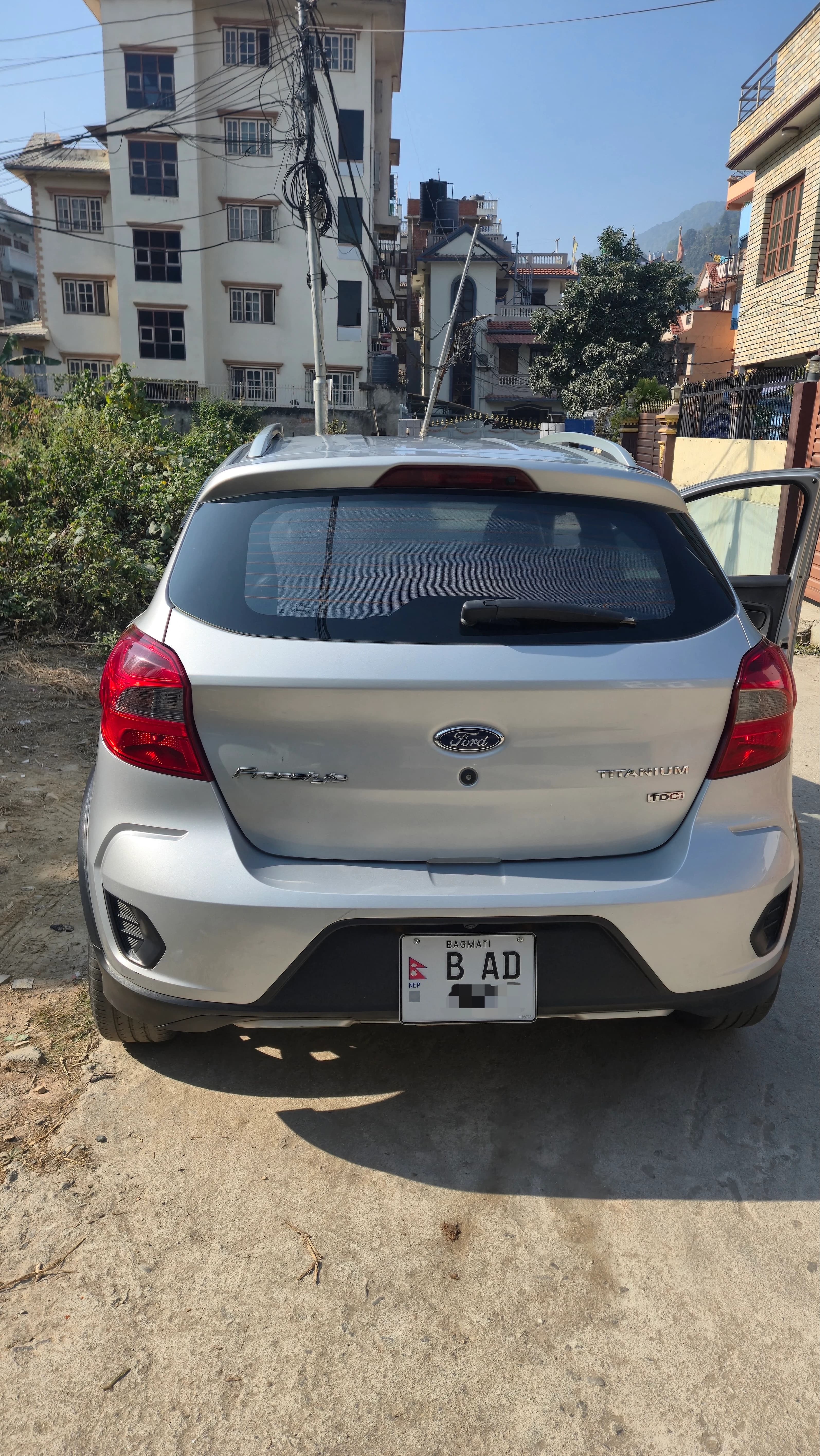 2019 Ford Freestyle Titanium-2