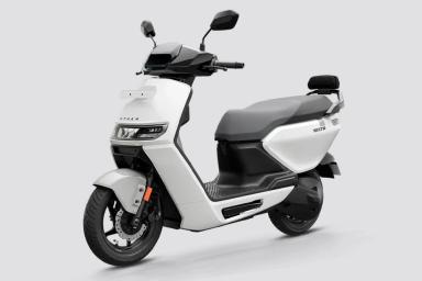 Ather Rizta Z (IDC 159 Km) Mono Siachen White
