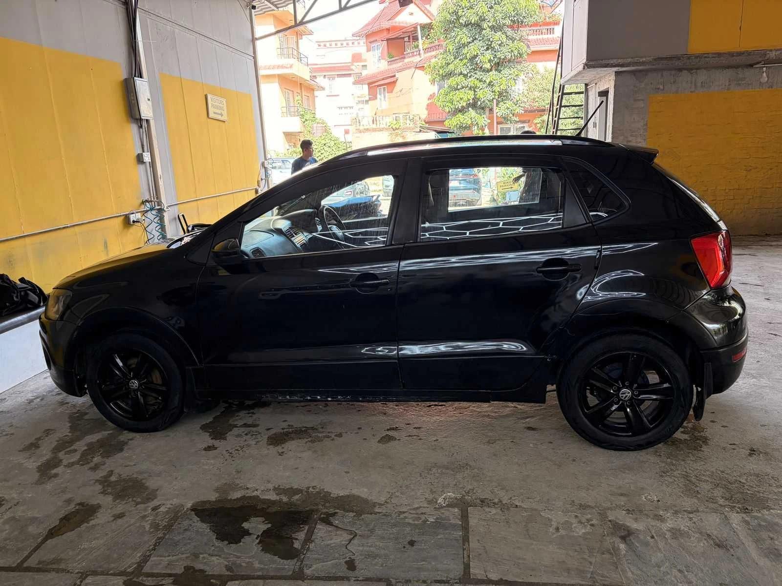 Volkswagen Cross Polo 1.6 2017-1