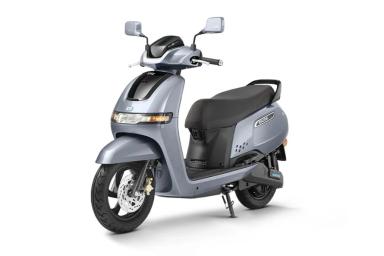 TVS iQube 2.2 kWh Titanium Grey