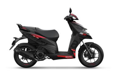 Aprilia SR 160 Black