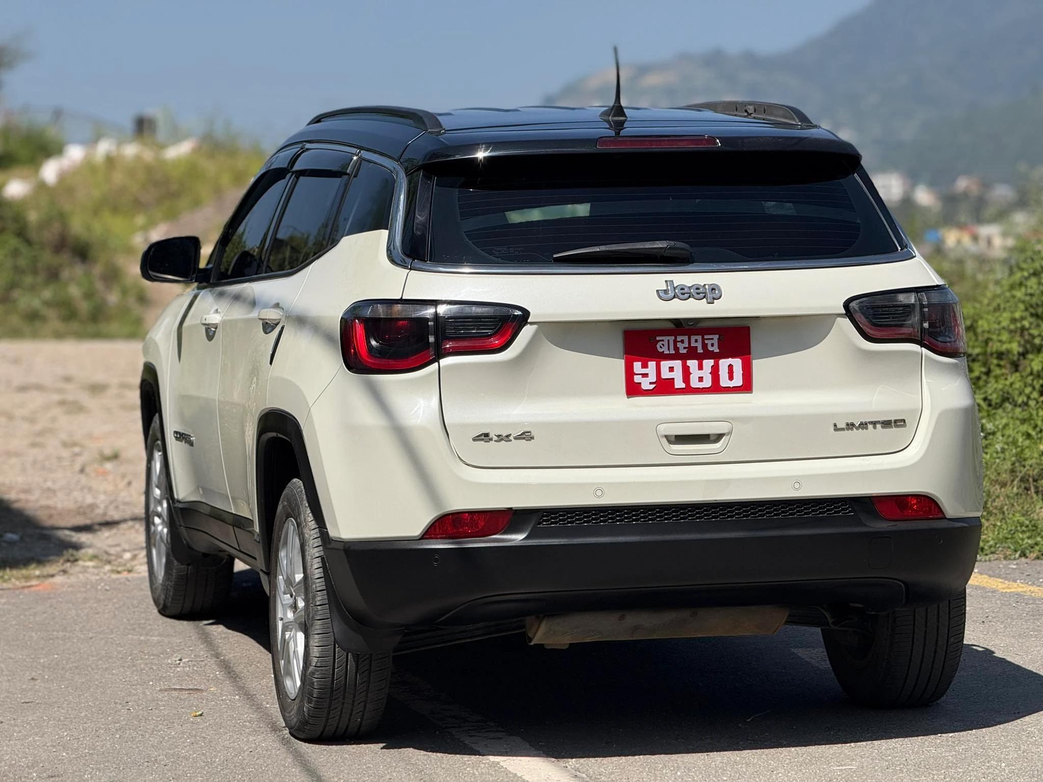Jeep Compass Limited 2018-3