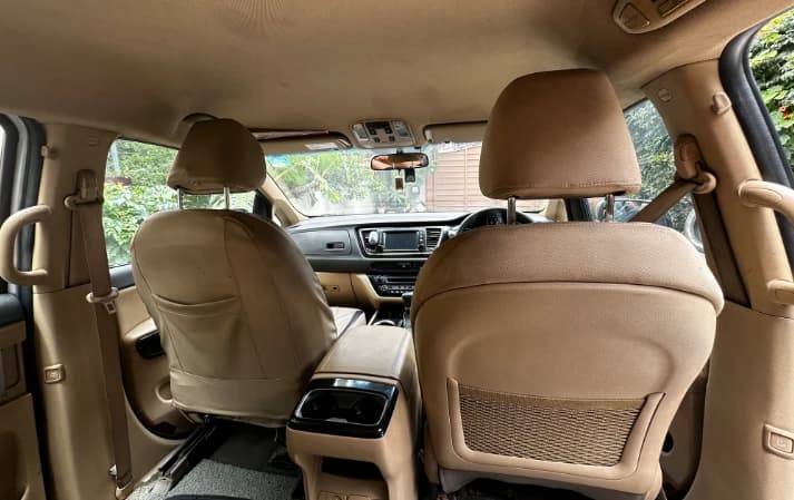 Kia Carnival 2018 model for sale-2