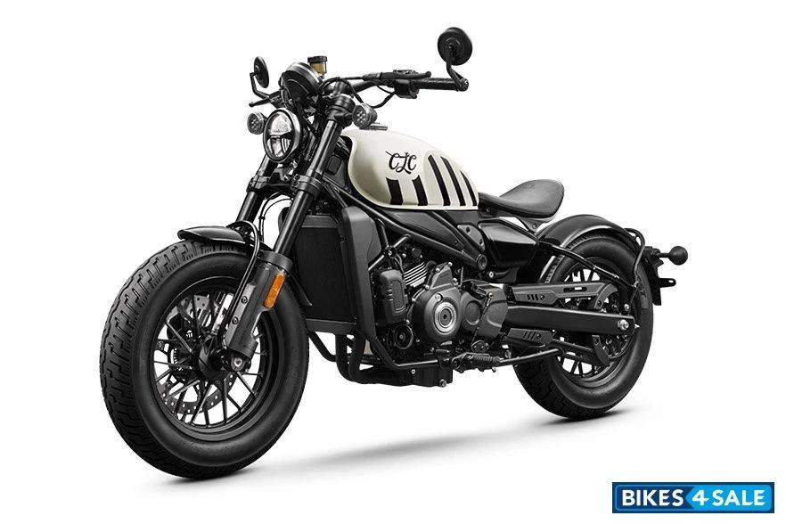 CFMOTO 450 CL-C Bobber Ivory White-1
