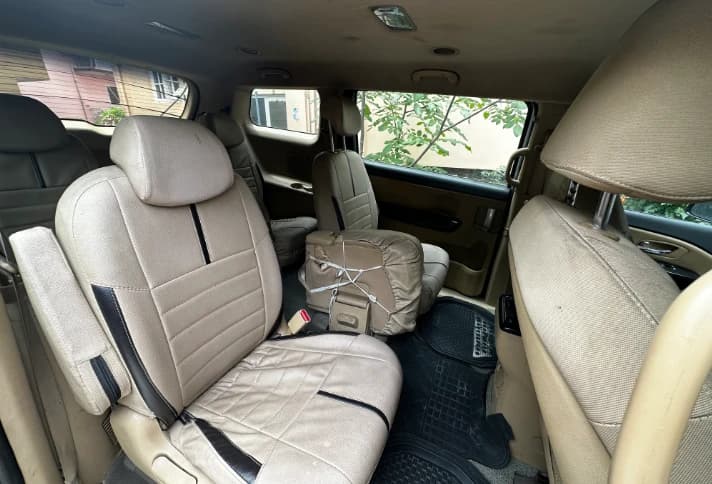 Kia Carnival 2018 model for sale-3