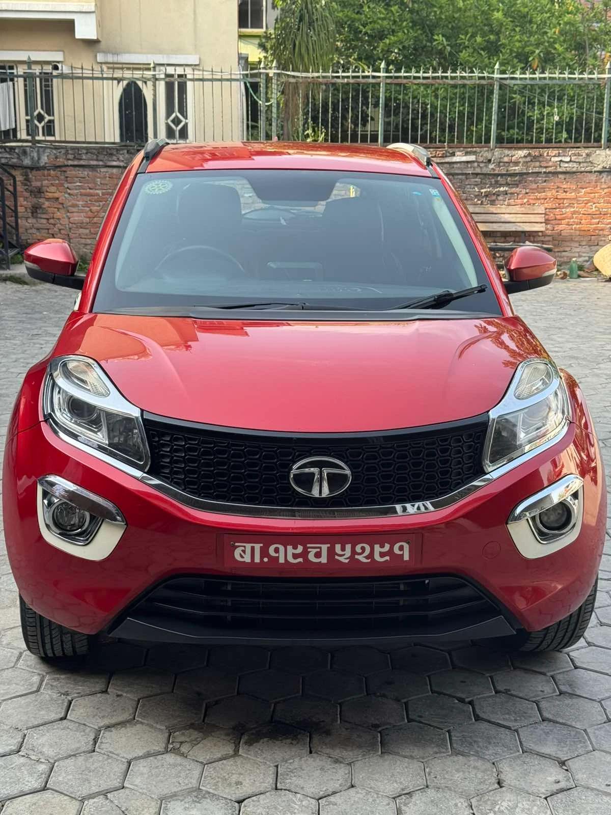 Tata Nexon XZ+ 2018