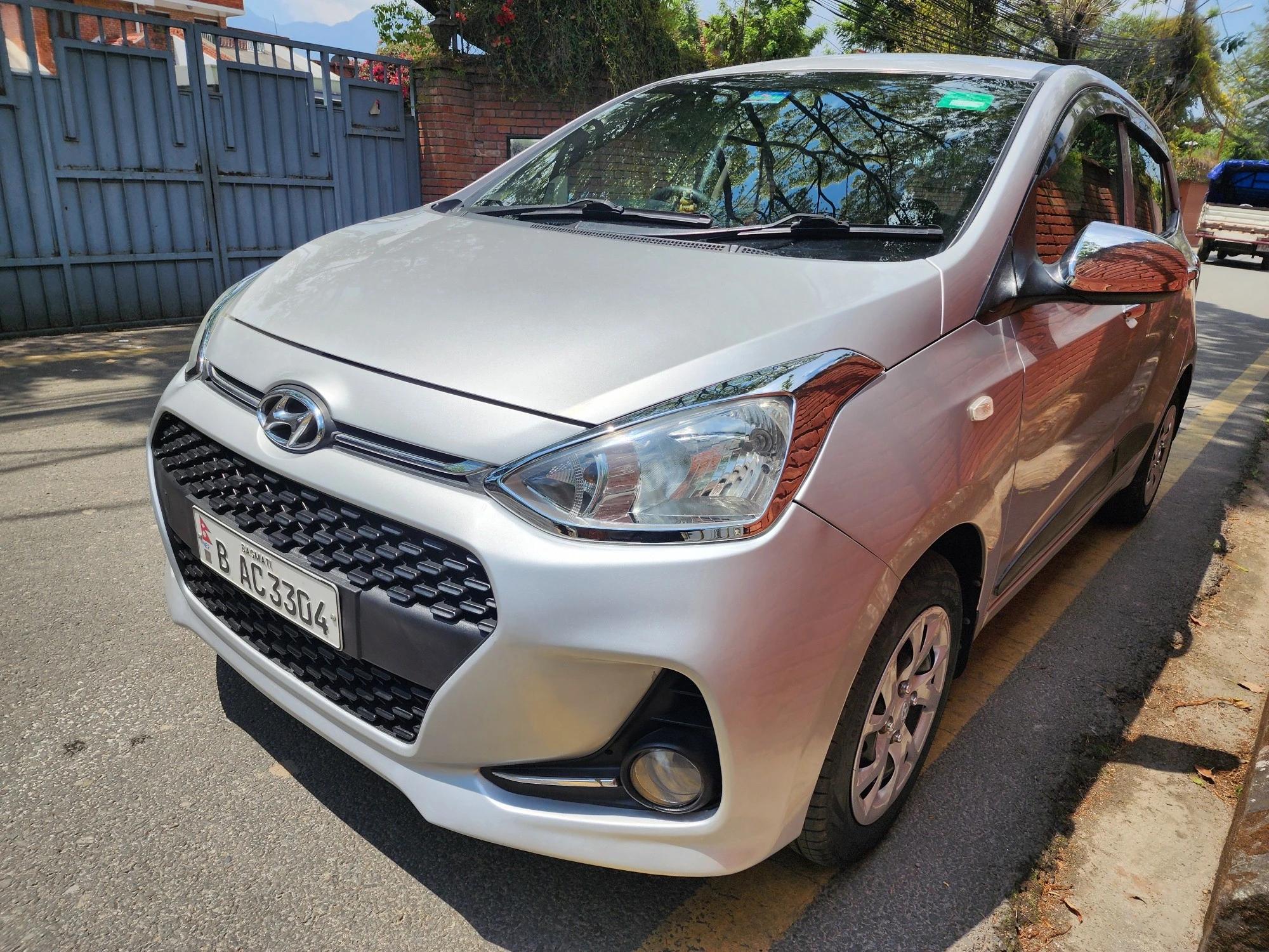 2017 Hyundai Grand i10 Magna-1