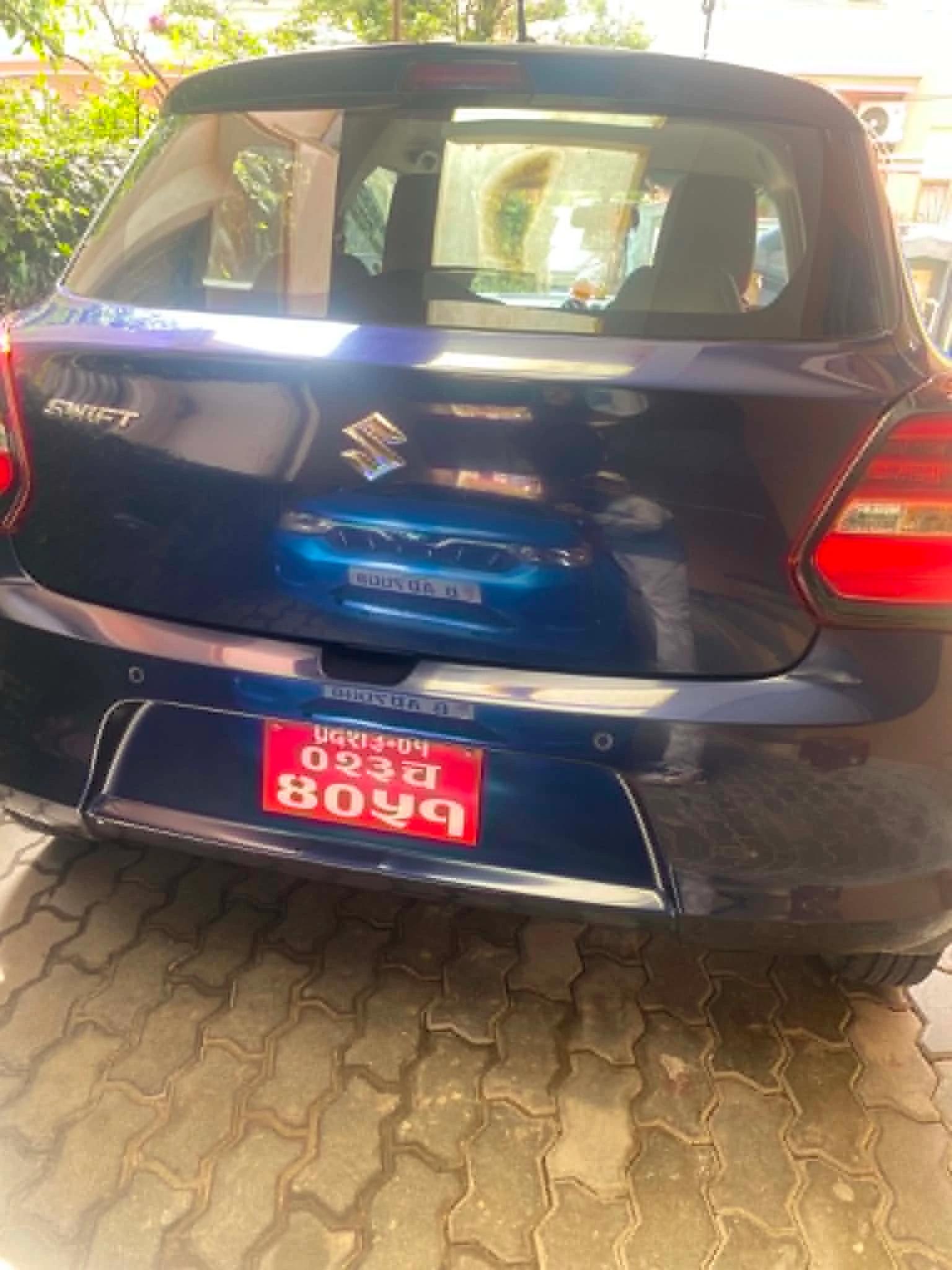 Suzuki Swift VXI 2019-1