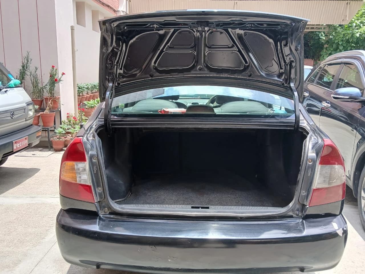 Hyundai Accent 2002 Car-1