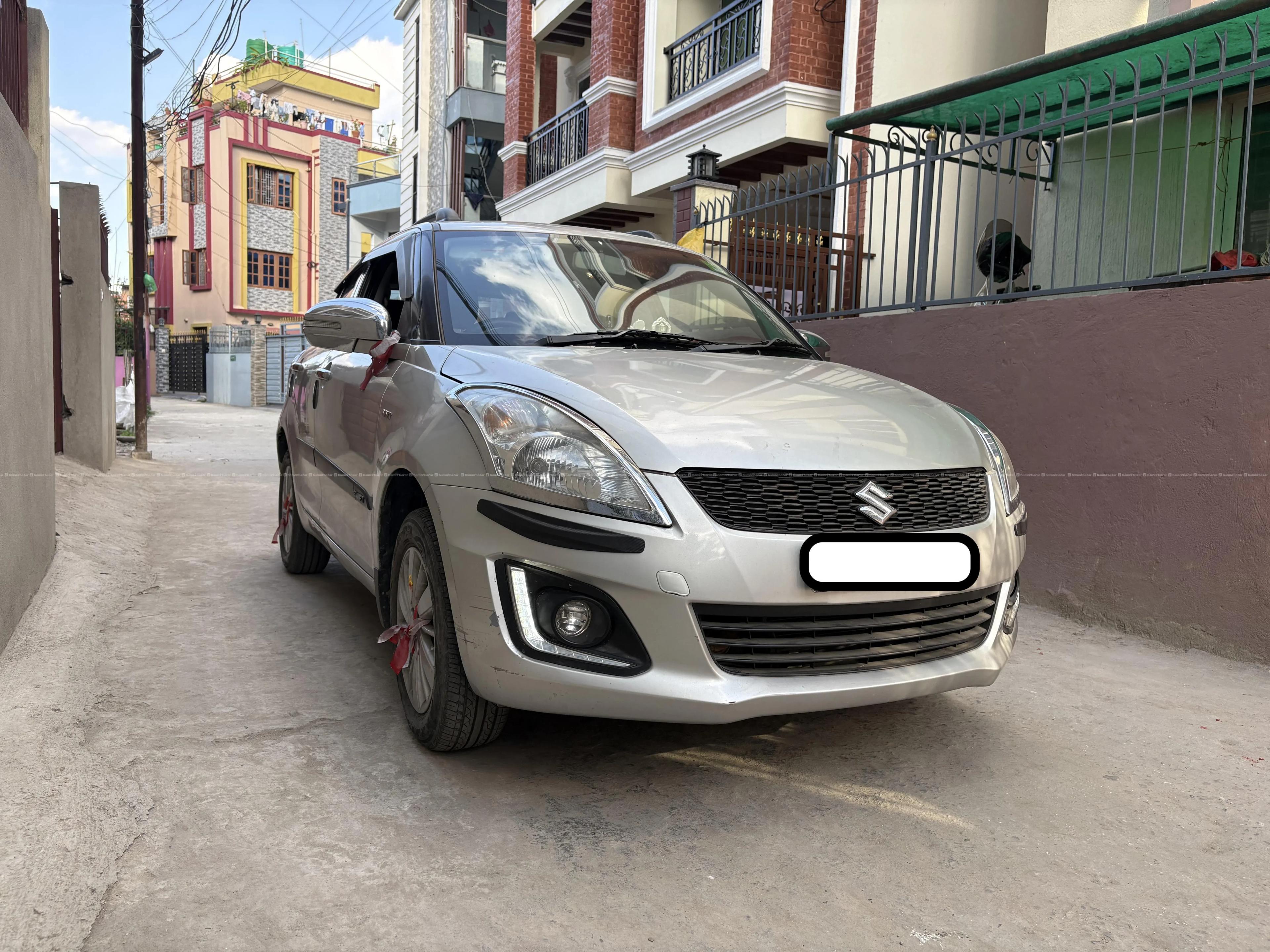 Suzuki Swift ZXI 2015-3
