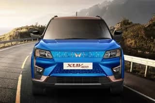 Mahindra XUV 400-3