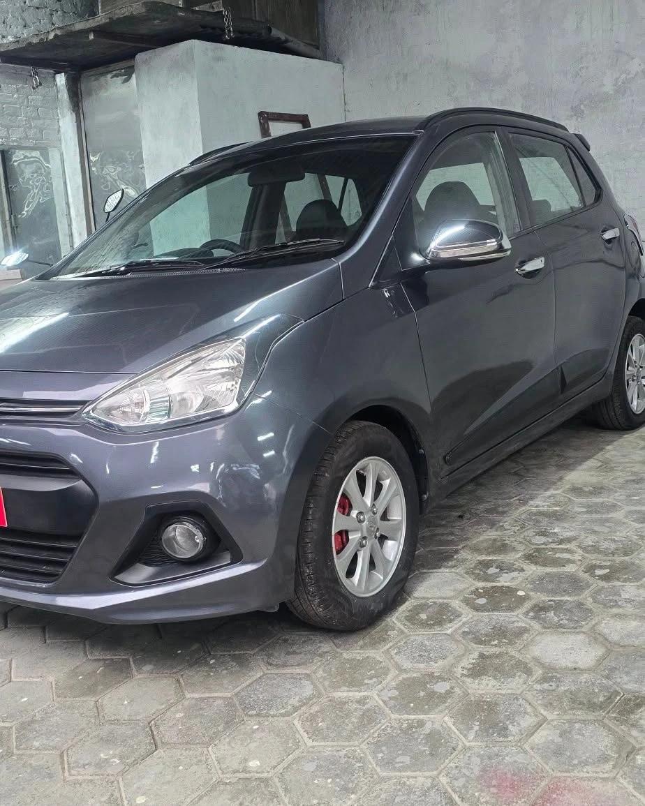 HYUNDAI GRAND I10 ASTHA 2014-3