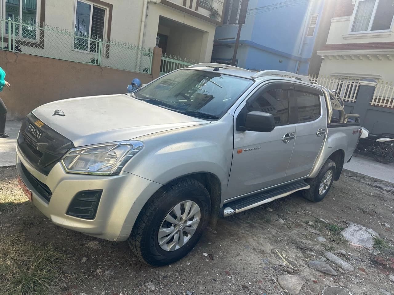2020 Isuzu Hi lander