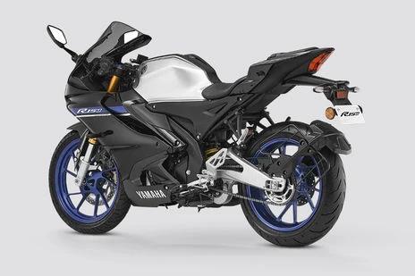 Yamaha R15 M BS6 Metallic Grey-3