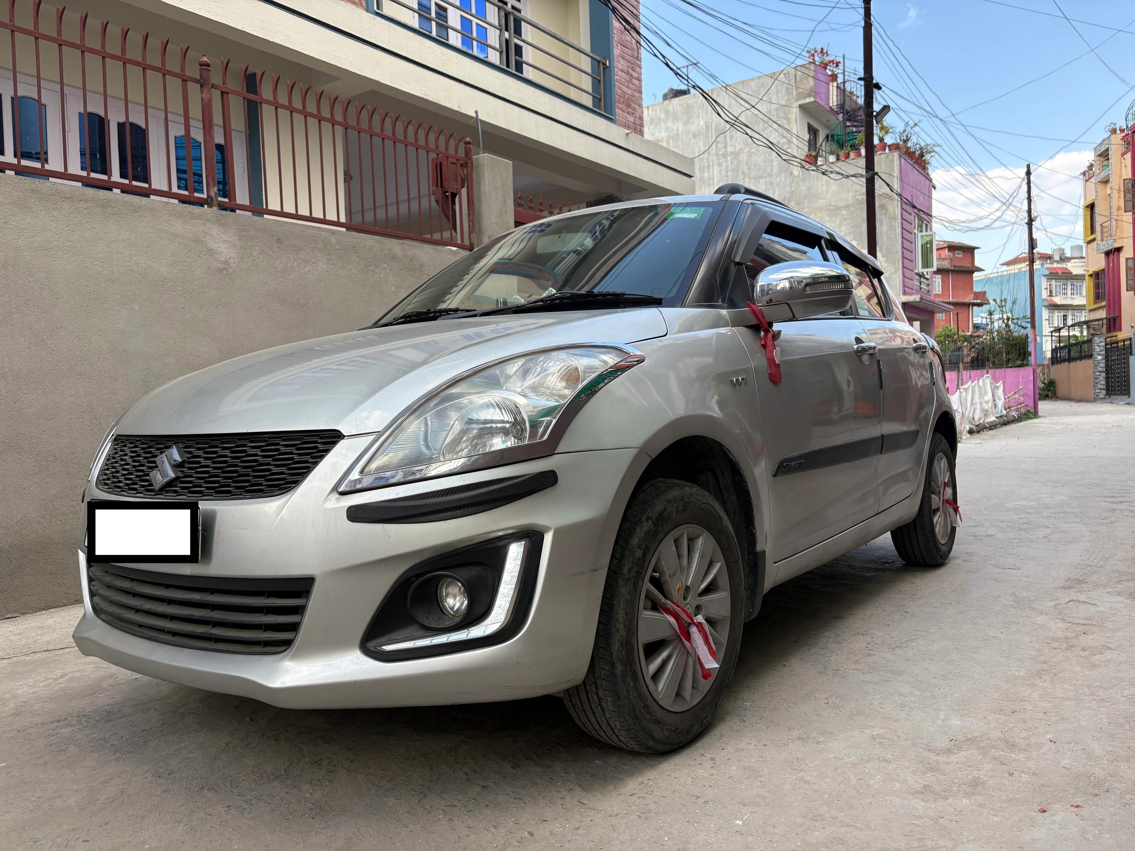 2016 Suzuki Swift ZXI (Top Variant)-2