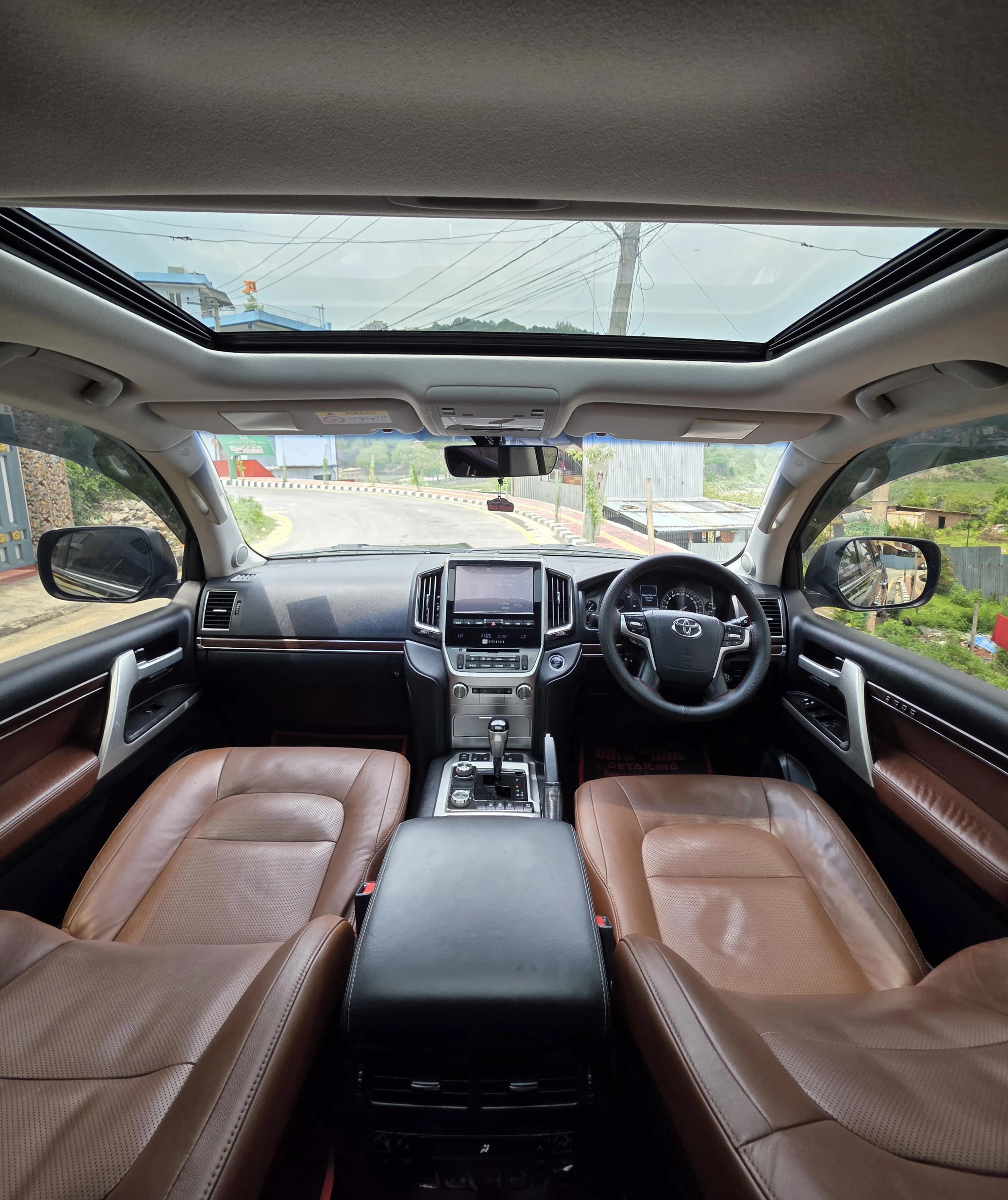 Toyota Land Cruiser 2017-3