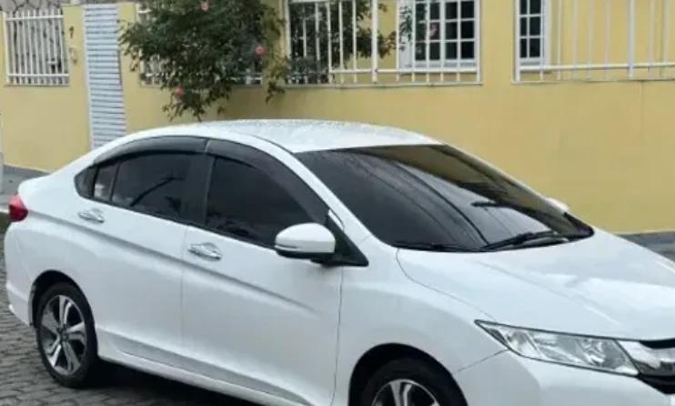 Honda City i-VTEC 2015-1