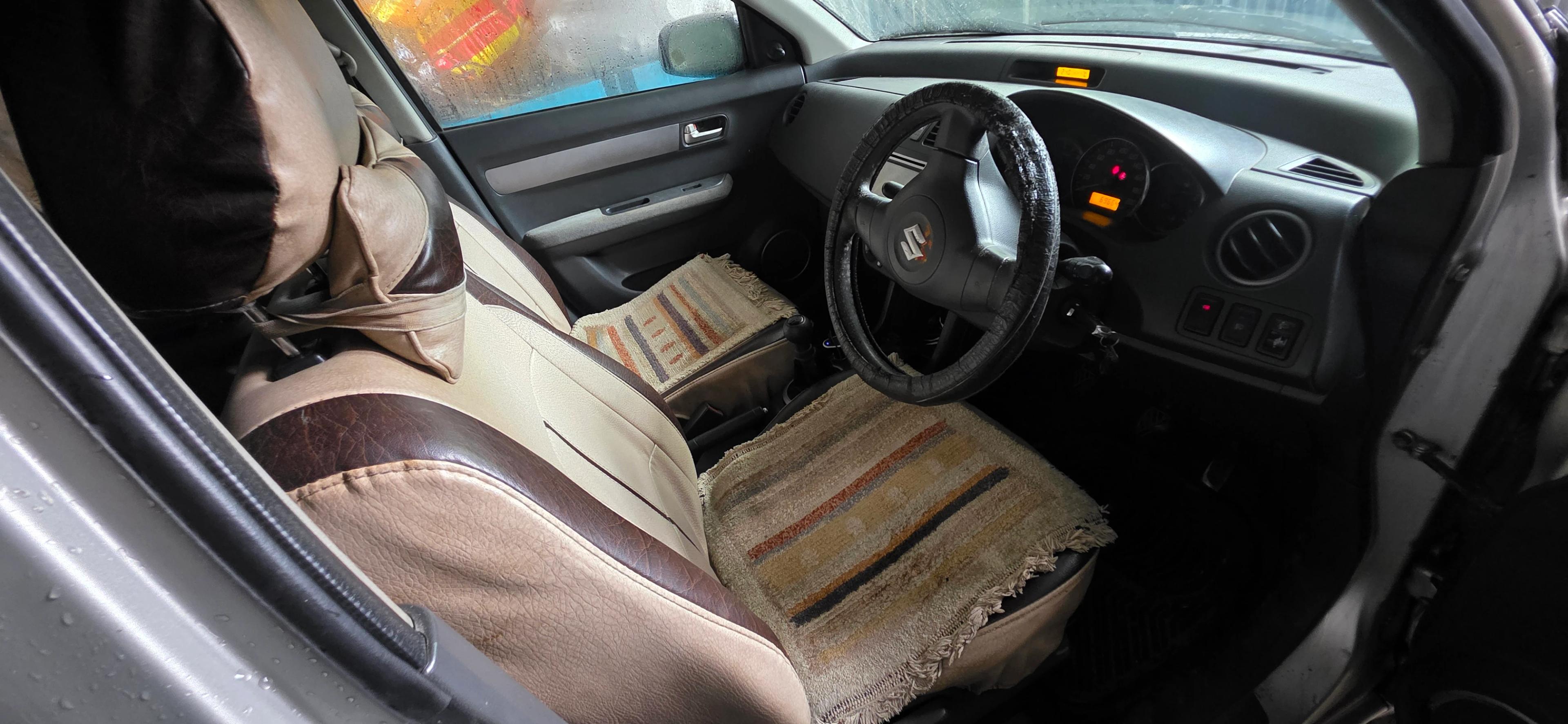Maruti Suzuki Swift Dzire 2009-2