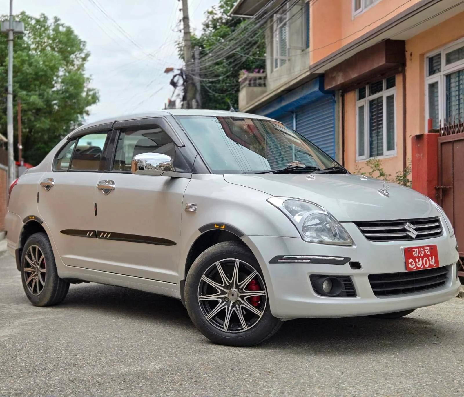 MARUTI SUZUKI SWIFT DEZIRE VXI 2009-3