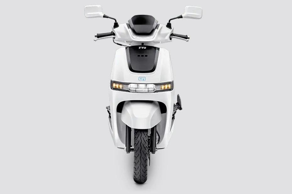 TVS iQube 2.2 kWh Pearl White-2