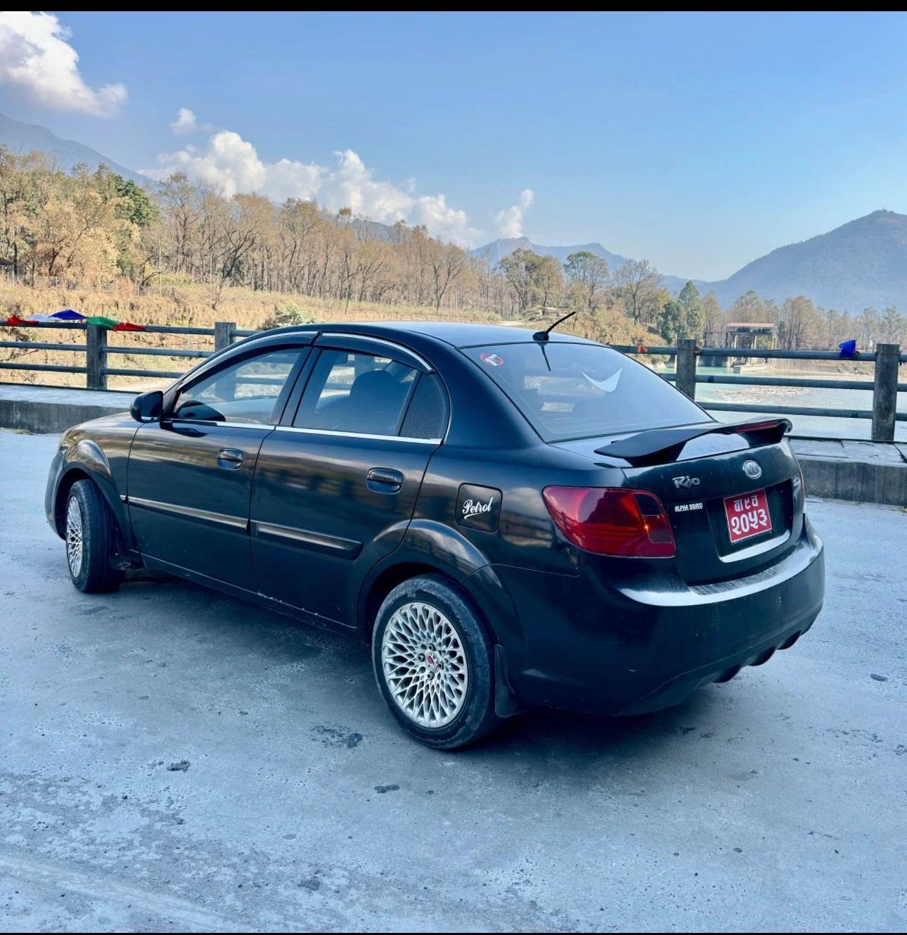 Kia Rio 2011-1