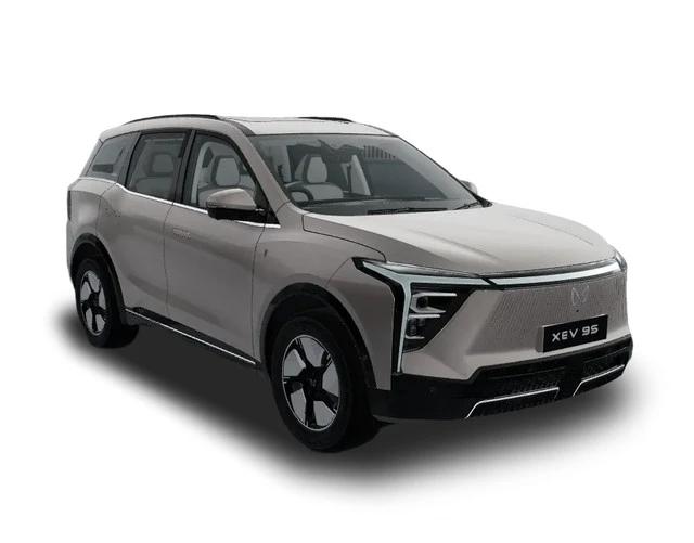 Mahindra XEV 9S 2026-3