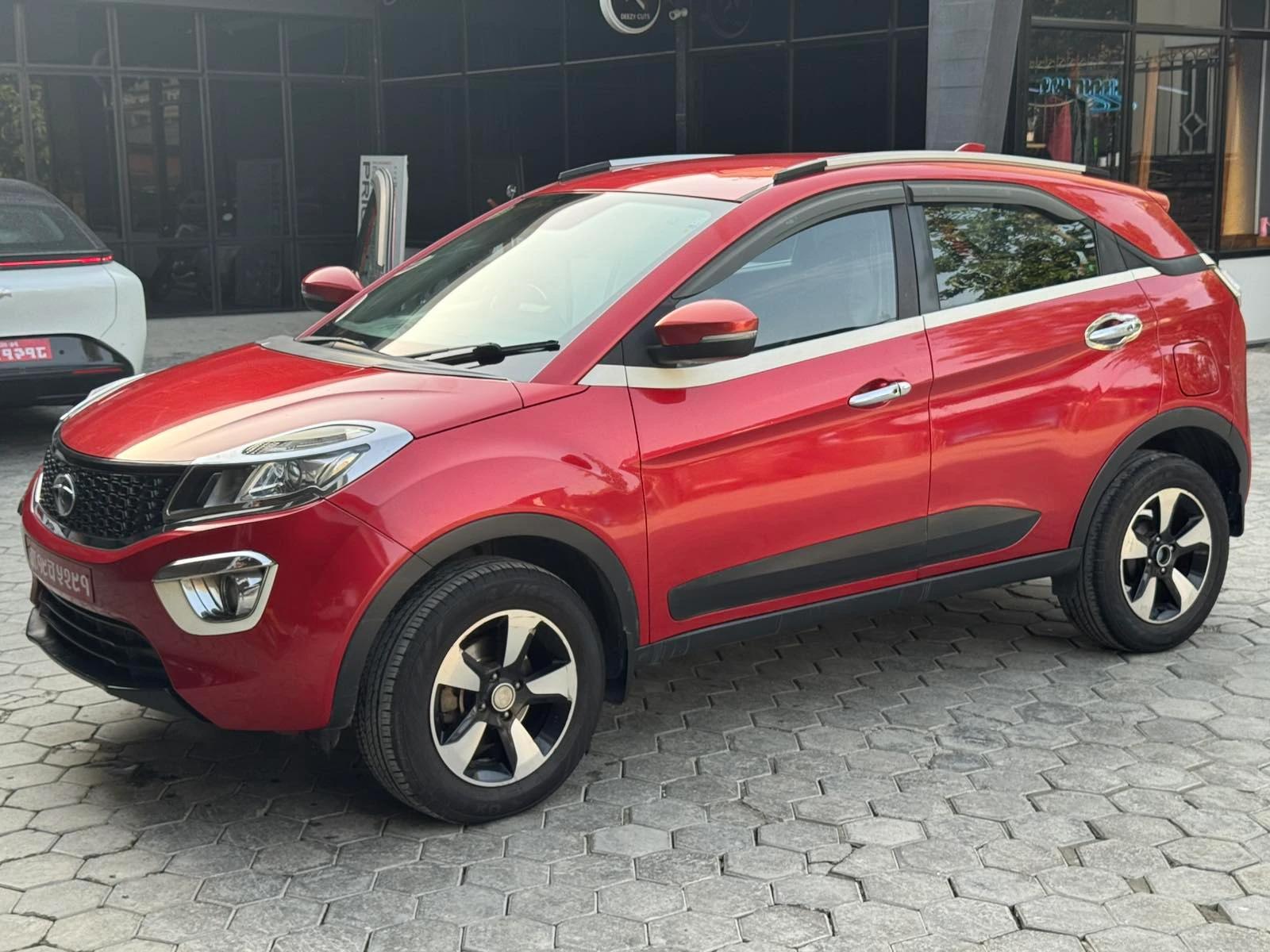 Tata Nexon XZ+ 2018-3
