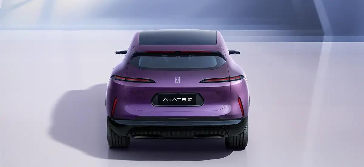 Avatr 07-3