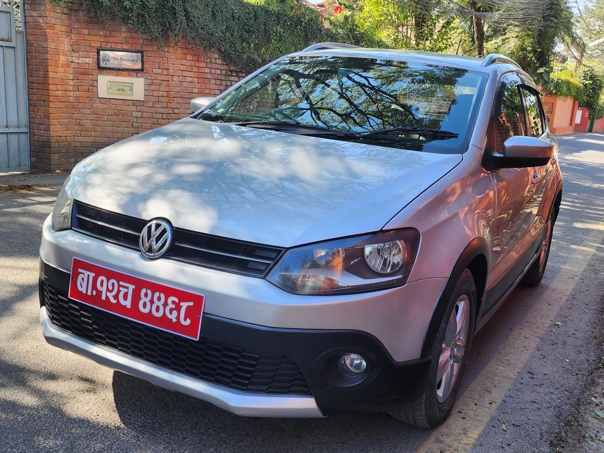 Volkswagen Cross Polo 1.6 2014-1
