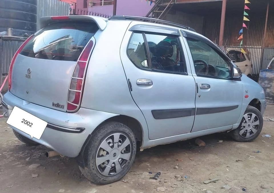 Tata Indica 2002-1