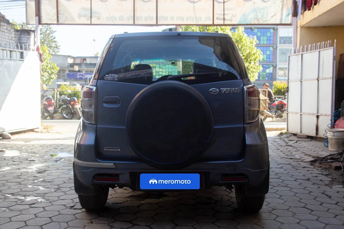 2014 Daihatsu Terios-2